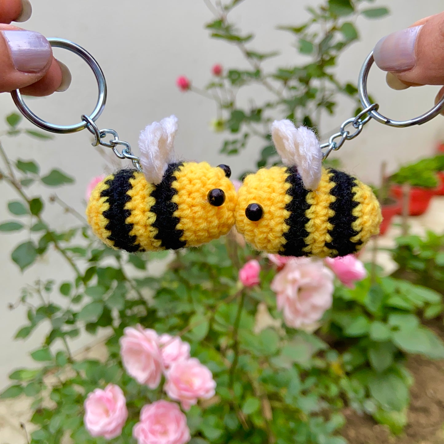 Magnetic Bees in Love