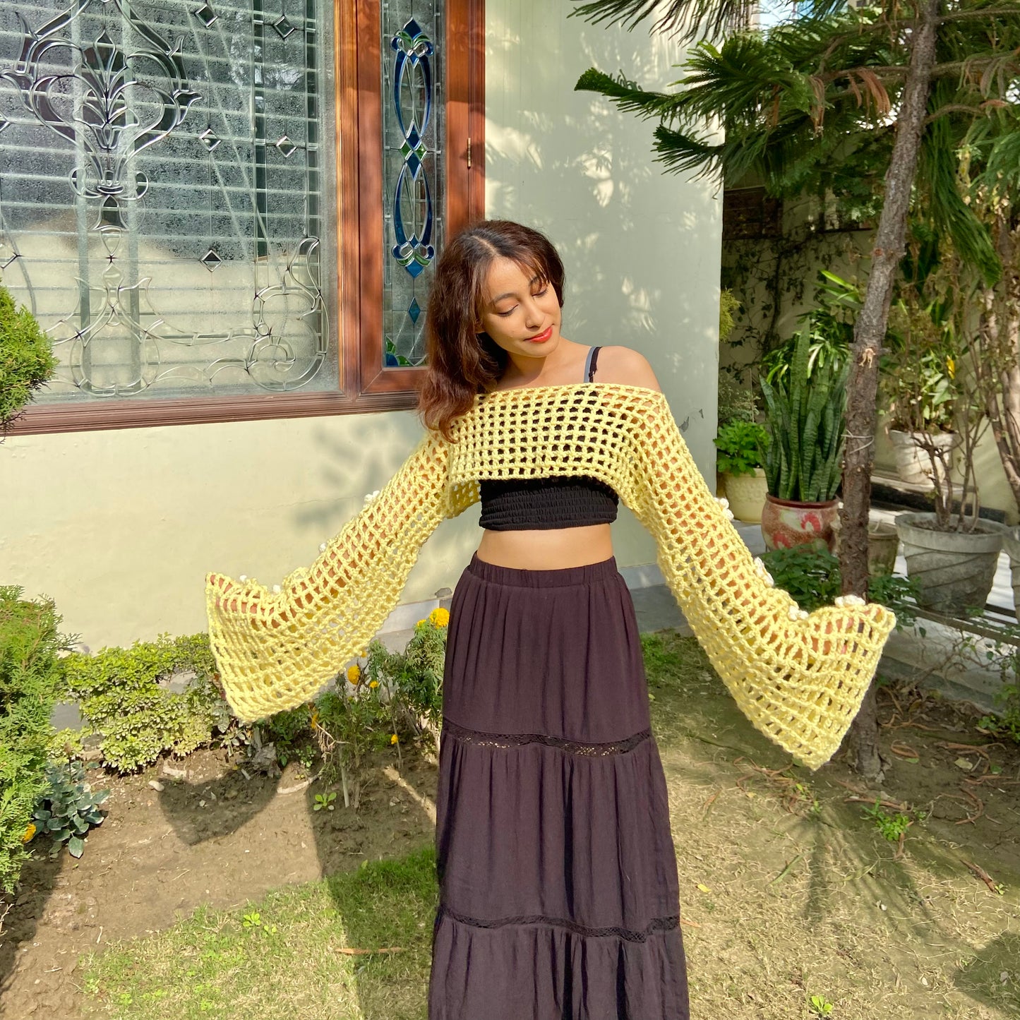 Pastel Yellow Sleeves with Daisies